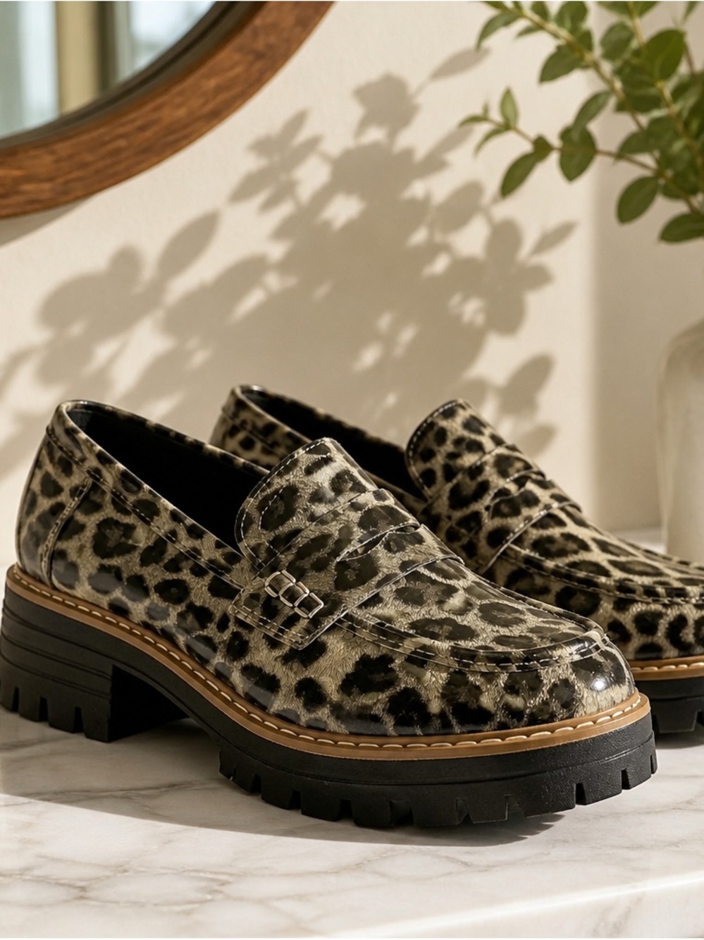 Leopard Print Penny Loafers Black & Gray Paten & Leather Chunky Heel 7.5 - Picture 2 of 5